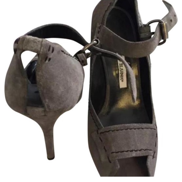 Manolo Blahnik Shoes - Manolo Blahnik Suede Sandals. Sz 41.5